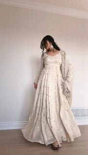 Designer Anarkali On Chinon febric with inner and Thred & Sequnce work and Pent